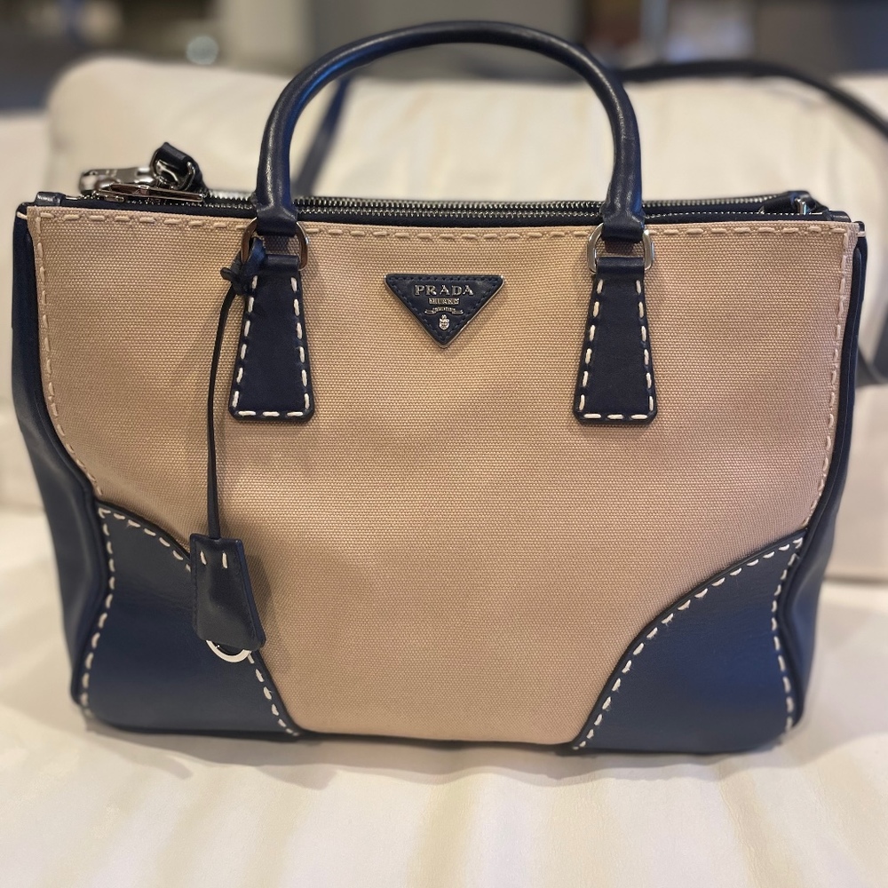 PRADA  Totebag in CANVAS &  navy blue leather .